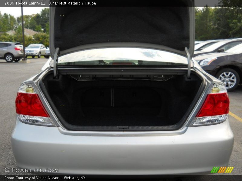 Lunar Mist Metallic / Taupe 2006 Toyota Camry LE