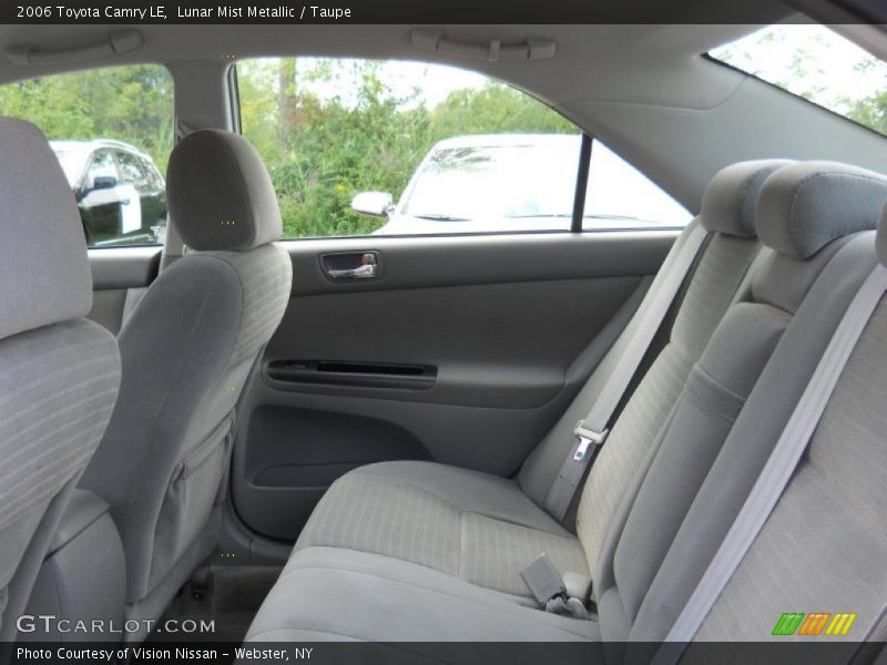 Lunar Mist Metallic / Taupe 2006 Toyota Camry LE