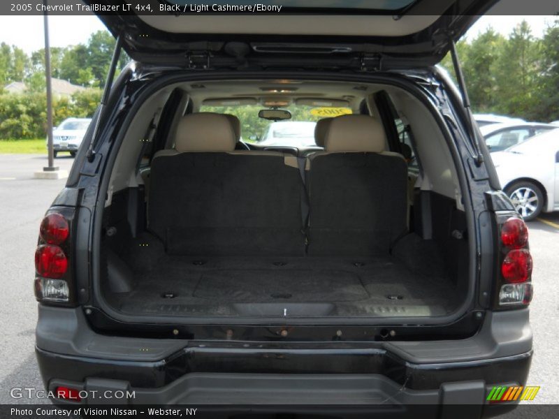 Black / Light Cashmere/Ebony 2005 Chevrolet TrailBlazer LT 4x4