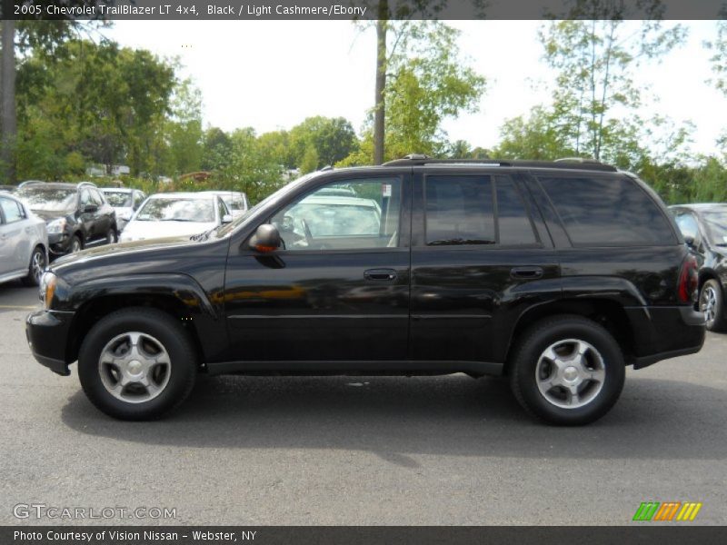 Black / Light Cashmere/Ebony 2005 Chevrolet TrailBlazer LT 4x4