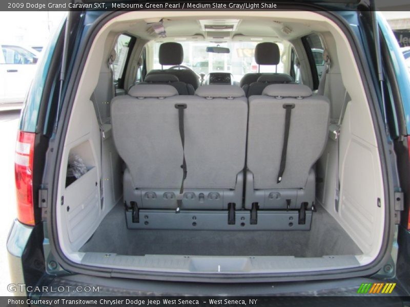 Melbourne Green Pearl / Medium Slate Gray/Light Shale 2009 Dodge Grand Caravan SXT