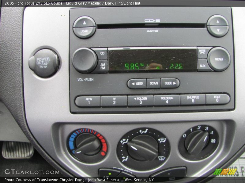 Liquid Grey Metallic / Dark Flint/Light Flint 2005 Ford Focus ZX3 SES Coupe