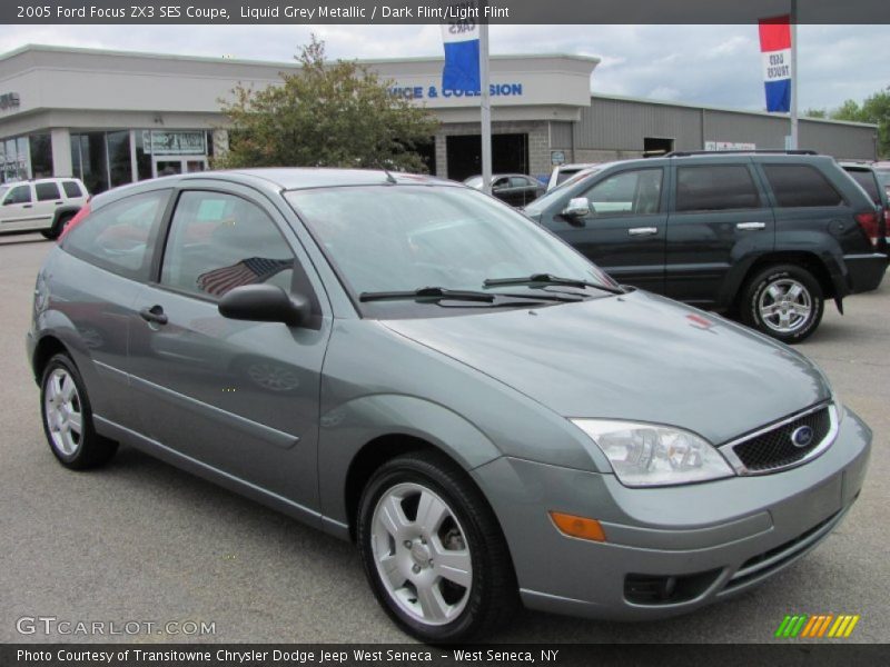 Liquid Grey Metallic / Dark Flint/Light Flint 2005 Ford Focus ZX3 SES Coupe