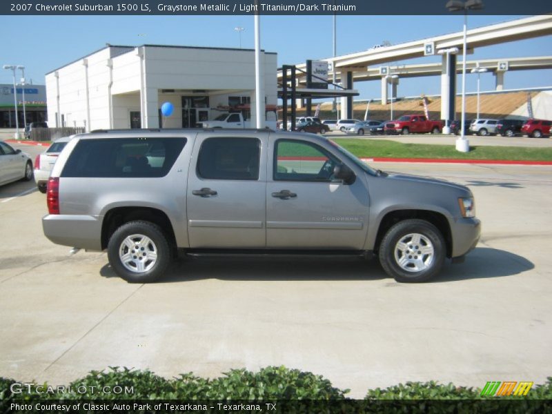 Graystone Metallic / Light Titanium/Dark Titanium 2007 Chevrolet Suburban 1500 LS