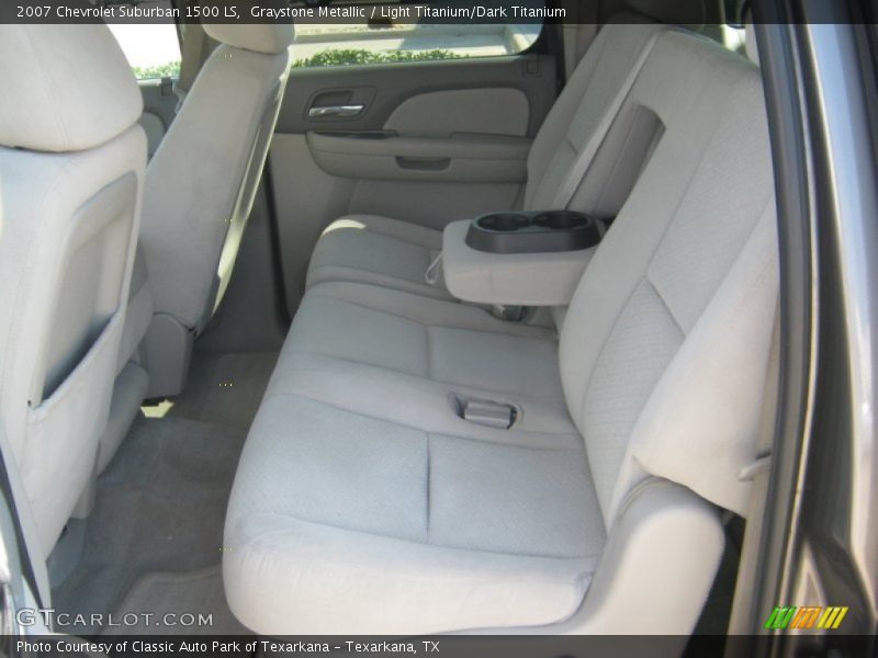 2007 Suburban 1500 LS Light Titanium/Dark Titanium Interior