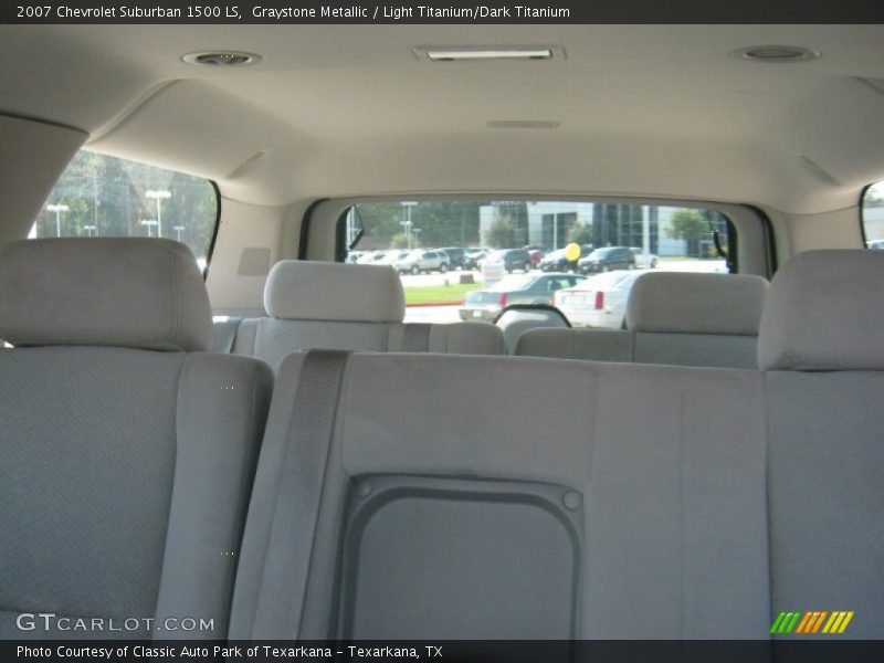 Graystone Metallic / Light Titanium/Dark Titanium 2007 Chevrolet Suburban 1500 LS