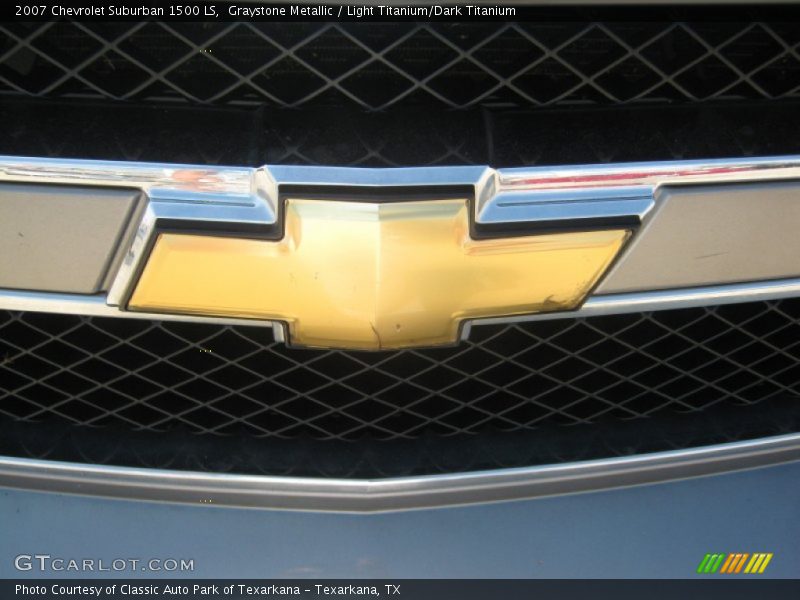  2007 Suburban 1500 LS Logo