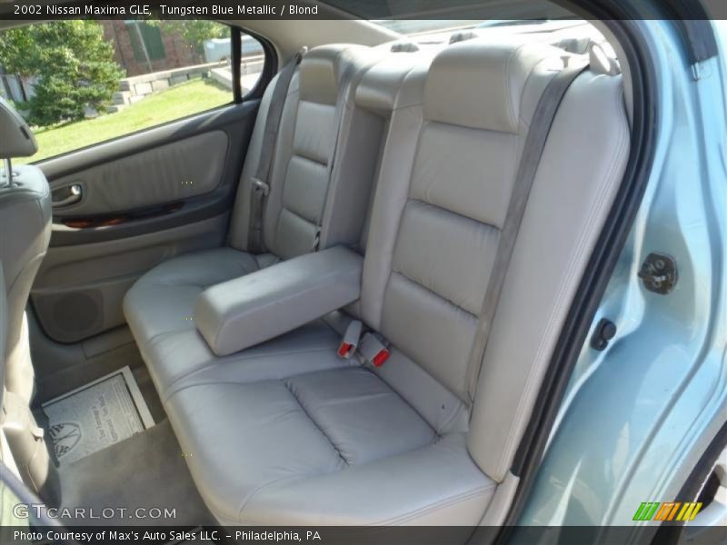 Tungsten Blue Metallic / Blond 2002 Nissan Maxima GLE