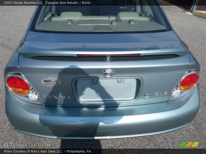 Tungsten Blue Metallic / Blond 2002 Nissan Maxima GLE