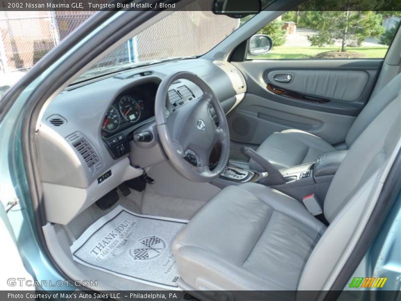 Tungsten Blue Metallic / Blond 2002 Nissan Maxima GLE