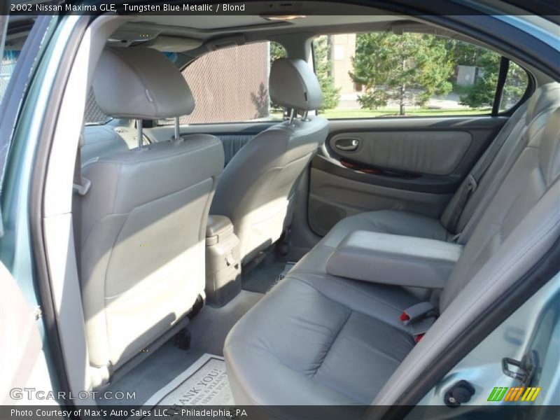 Tungsten Blue Metallic / Blond 2002 Nissan Maxima GLE