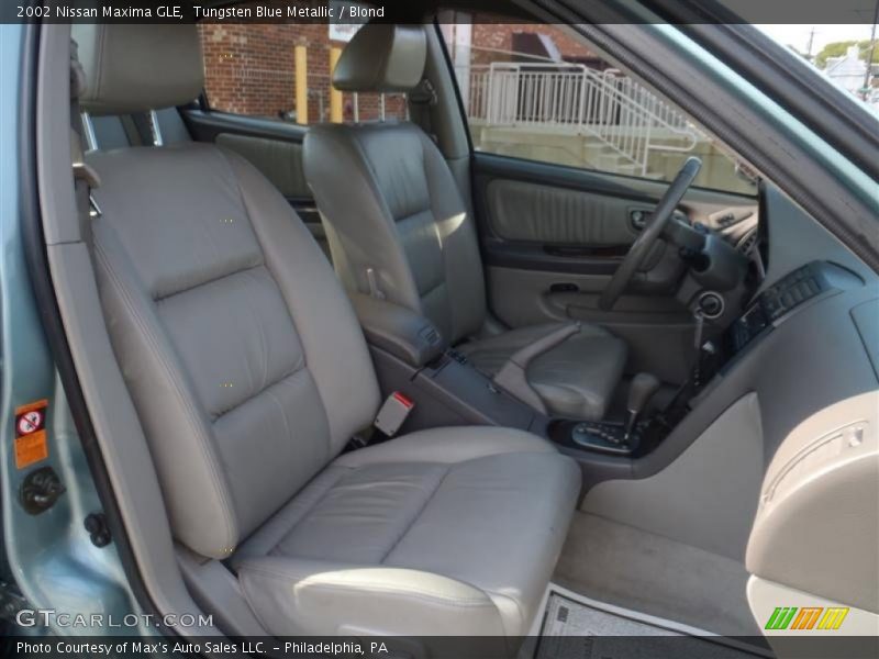 Tungsten Blue Metallic / Blond 2002 Nissan Maxima GLE