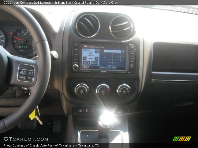 Brilliant Black Crystal Pearl / Dark Slate Gray 2011 Jeep Compass 2.4 Latitude
