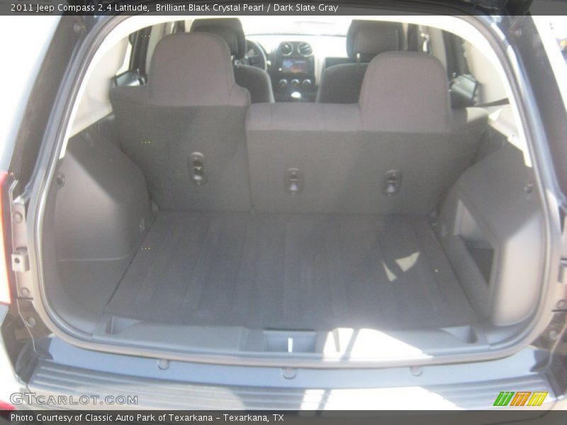 Brilliant Black Crystal Pearl / Dark Slate Gray 2011 Jeep Compass 2.4 Latitude