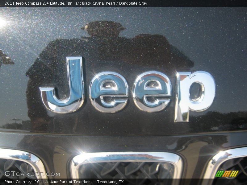 Brilliant Black Crystal Pearl / Dark Slate Gray 2011 Jeep Compass 2.4 Latitude