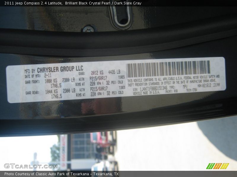 Brilliant Black Crystal Pearl / Dark Slate Gray 2011 Jeep Compass 2.4 Latitude