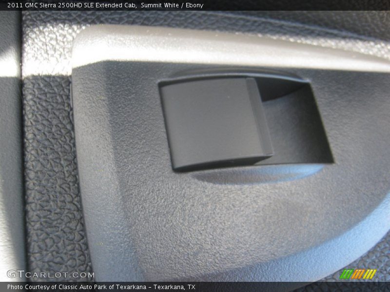 Summit White / Ebony 2011 GMC Sierra 2500HD SLE Extended Cab