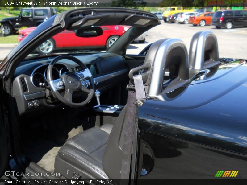Smokin' Asphalt Black / Ebony 2004 Chevrolet SSR
