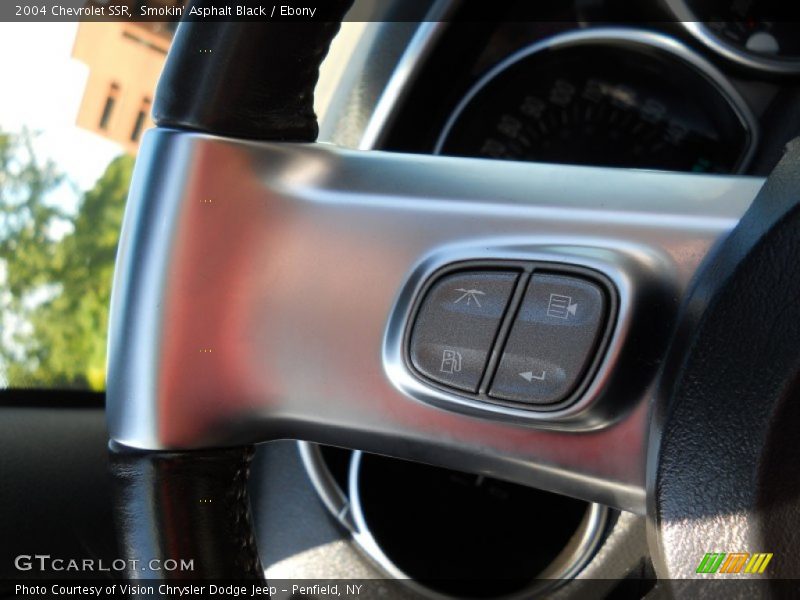 Smokin' Asphalt Black / Ebony 2004 Chevrolet SSR