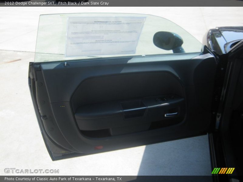 Pitch Black / Dark Slate Gray 2012 Dodge Challenger SXT