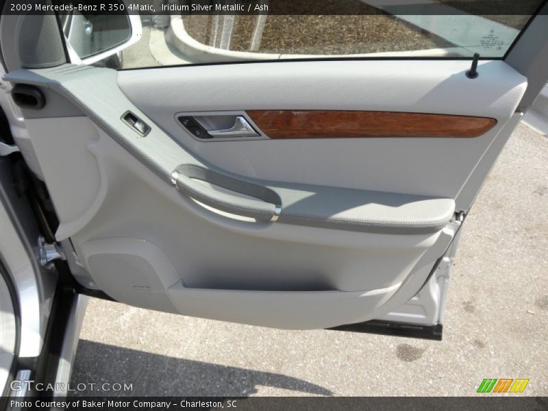 Iridium Silver Metallic / Ash 2009 Mercedes-Benz R 350 4Matic