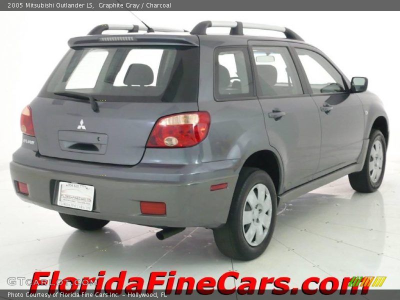 Graphite Gray / Charcoal 2005 Mitsubishi Outlander LS