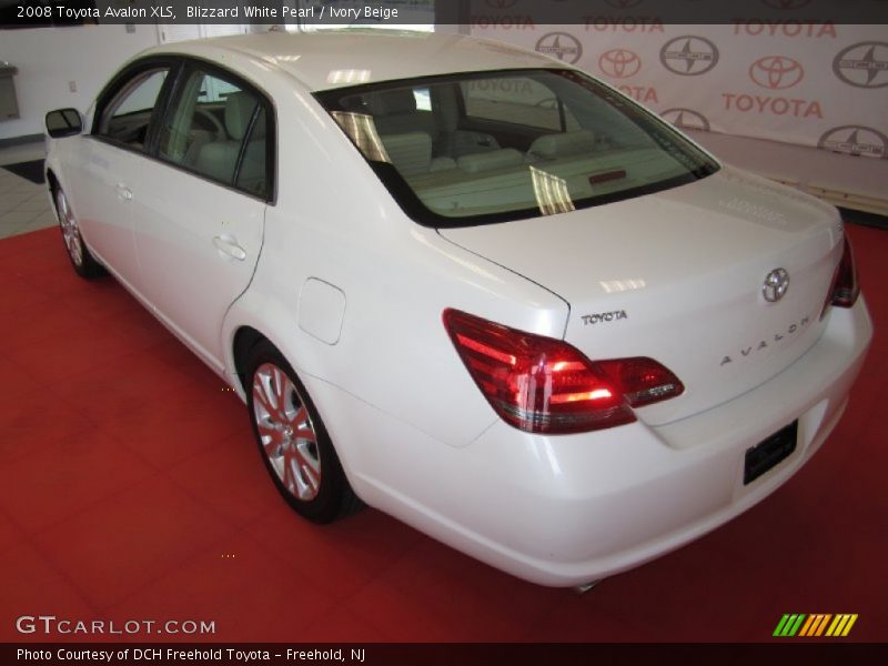 Blizzard White Pearl / Ivory Beige 2008 Toyota Avalon XLS