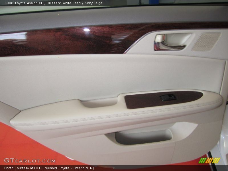 Blizzard White Pearl / Ivory Beige 2008 Toyota Avalon XLS