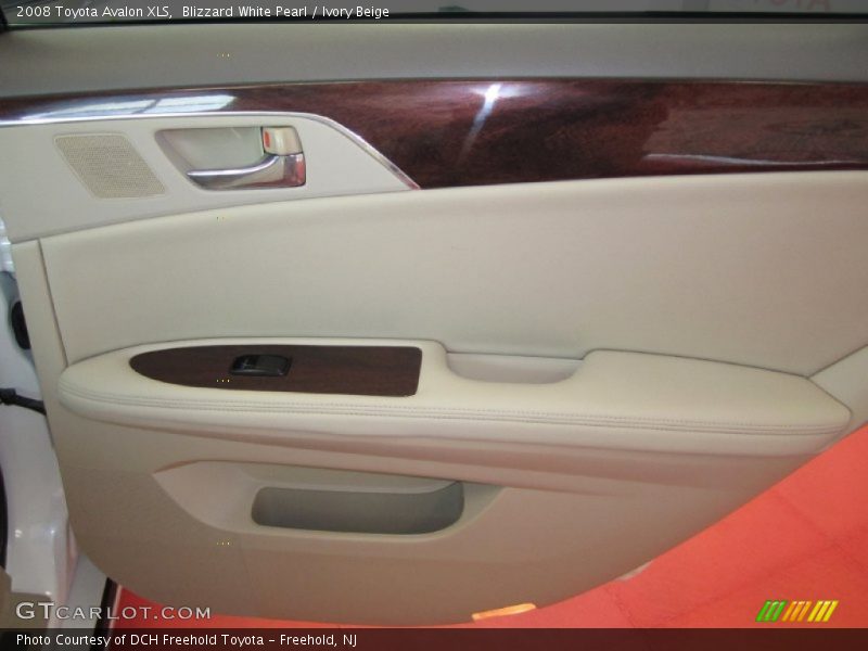 Blizzard White Pearl / Ivory Beige 2008 Toyota Avalon XLS