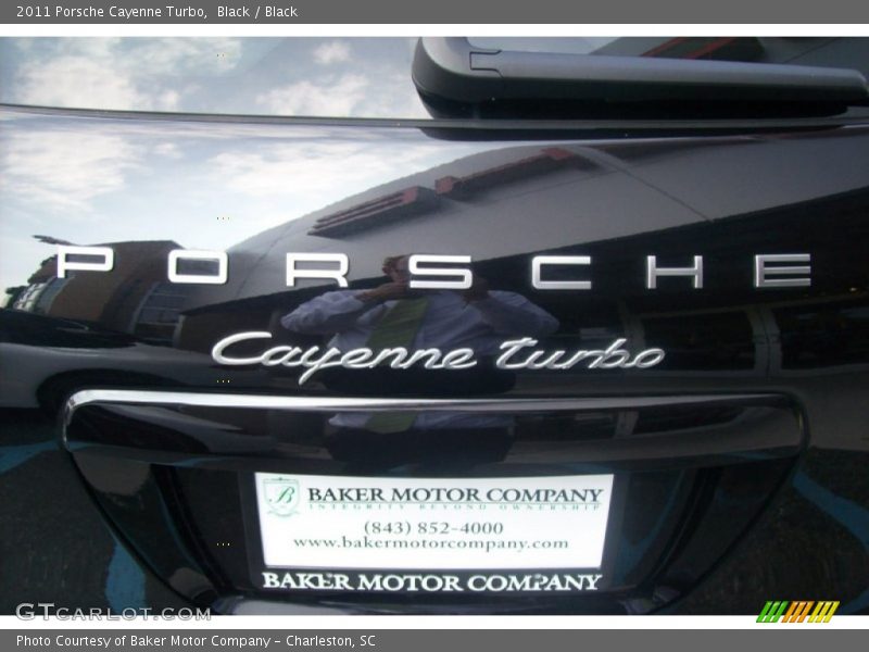 Black / Black 2011 Porsche Cayenne Turbo