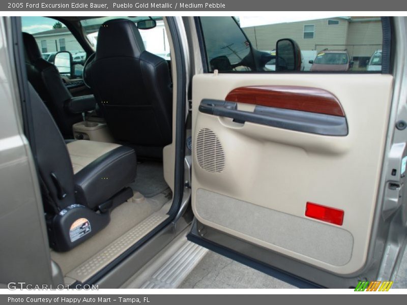 Pueblo Gold Metallic / Medium Pebble 2005 Ford Excursion Eddie Bauer