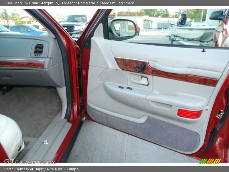 Toreador Red Metallic / Medium Parchment 2000 Mercury Grand Marquis LS