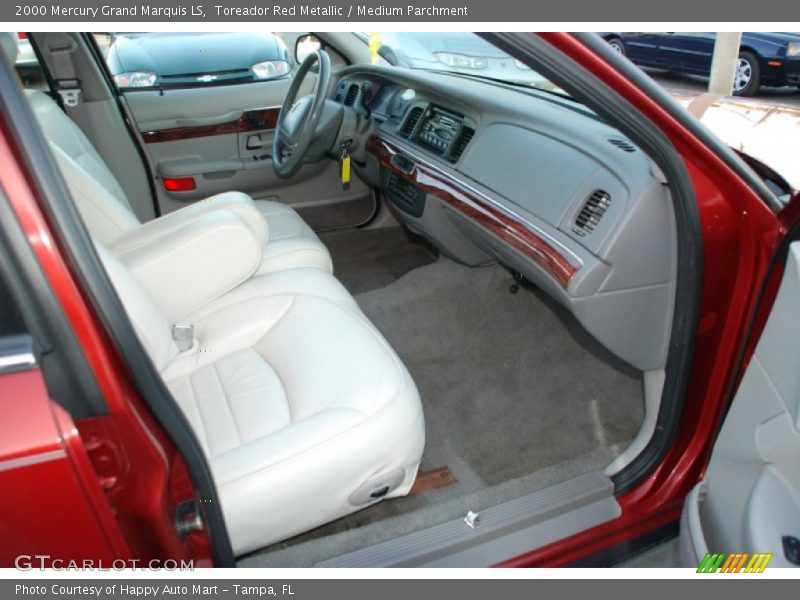 Toreador Red Metallic / Medium Parchment 2000 Mercury Grand Marquis LS
