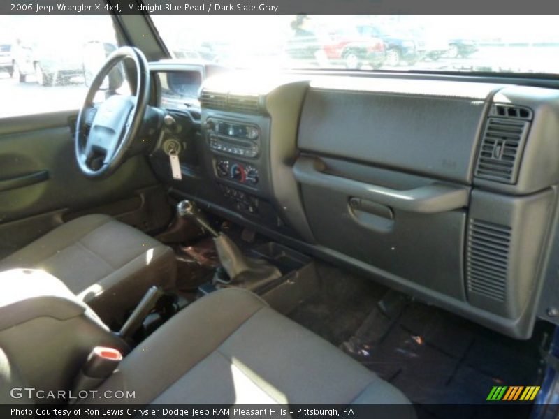 Midnight Blue Pearl / Dark Slate Gray 2006 Jeep Wrangler X 4x4