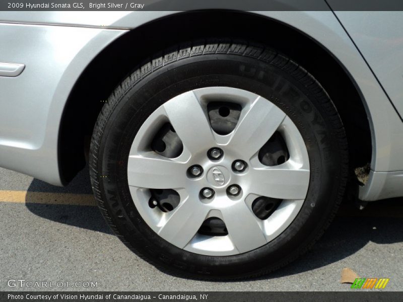 Bright Silver / Gray 2009 Hyundai Sonata GLS
