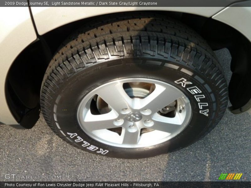 Light Sandstone Metallic / Dark Slate Gray/Light Graystone 2009 Dodge Journey SE