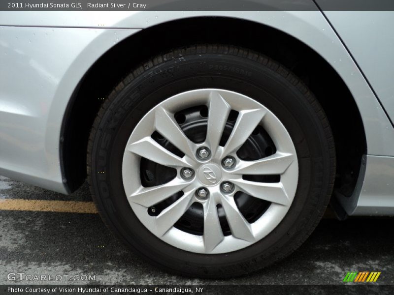 Radiant Silver / Gray 2011 Hyundai Sonata GLS
