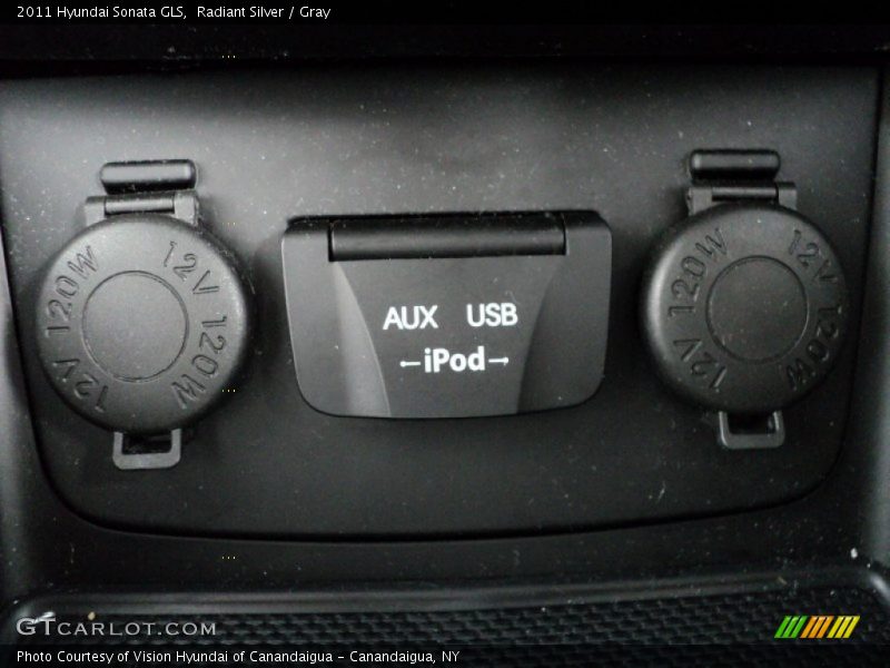 Radiant Silver / Gray 2011 Hyundai Sonata GLS