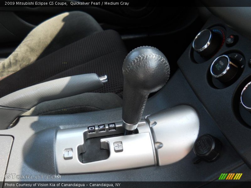 Quicksilver Pearl / Medium Gray 2009 Mitsubishi Eclipse GS Coupe