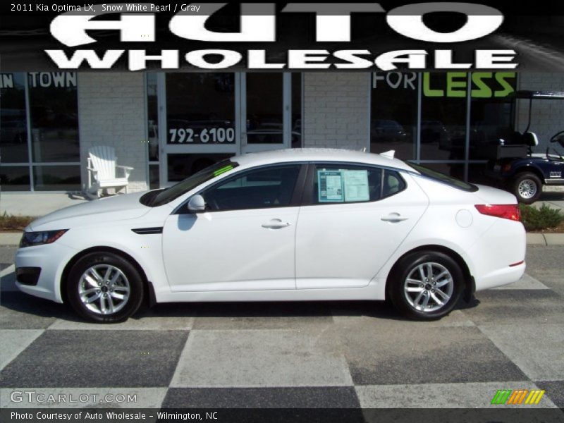Snow White Pearl / Gray 2011 Kia Optima LX