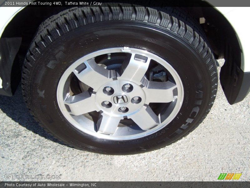 Taffeta White / Gray 2011 Honda Pilot Touring 4WD