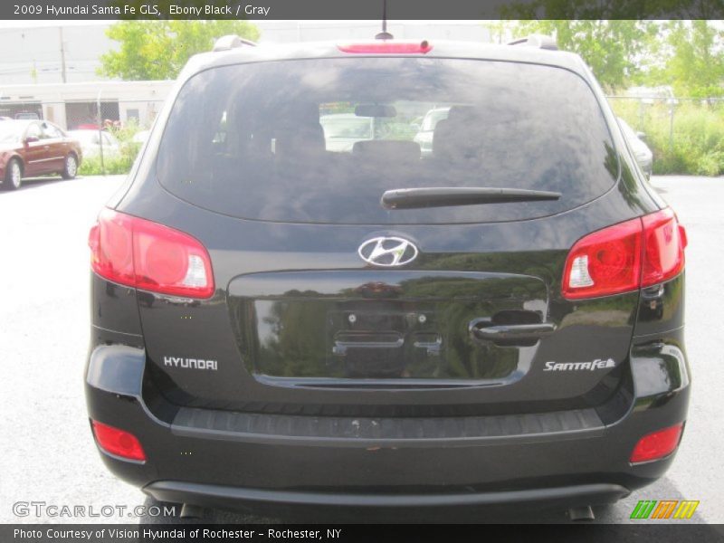 Ebony Black / Gray 2009 Hyundai Santa Fe GLS