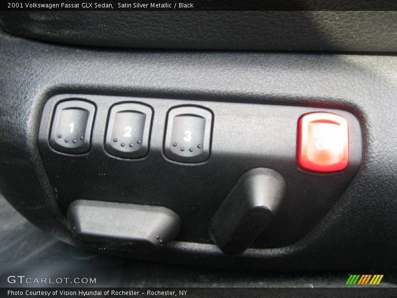 Satin Silver Metallic / Black 2001 Volkswagen Passat GLX Sedan