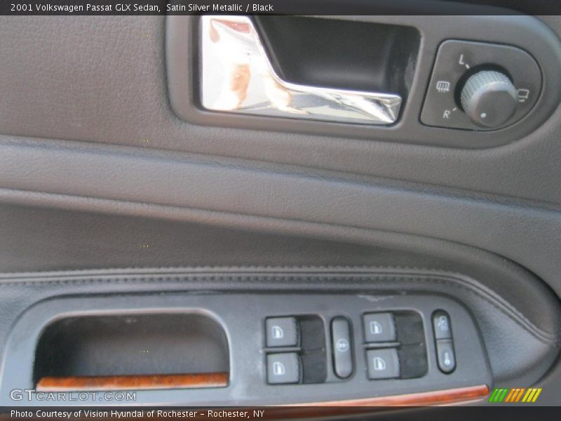 Satin Silver Metallic / Black 2001 Volkswagen Passat GLX Sedan