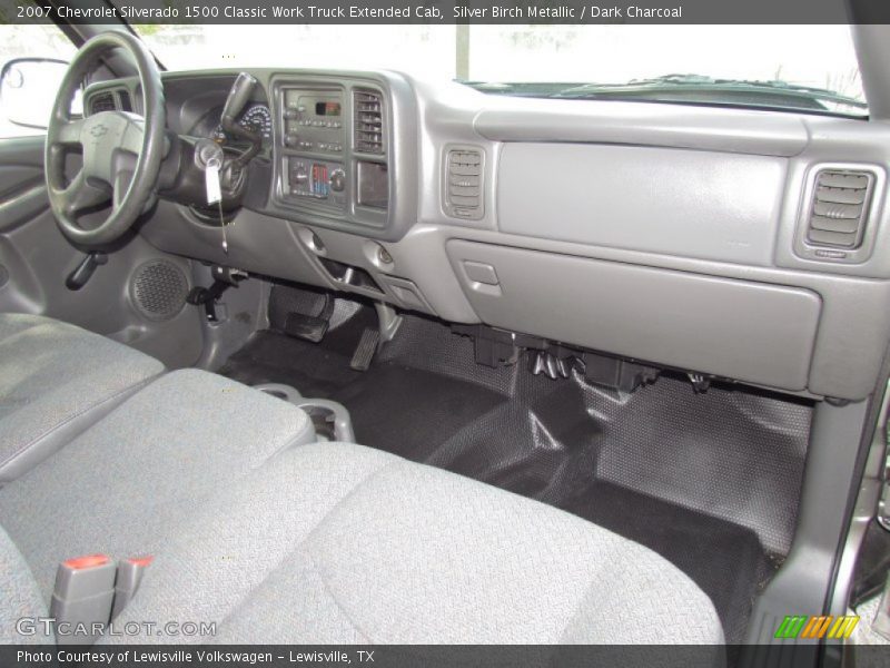 Silver Birch Metallic / Dark Charcoal 2007 Chevrolet Silverado 1500 Classic Work Truck Extended Cab