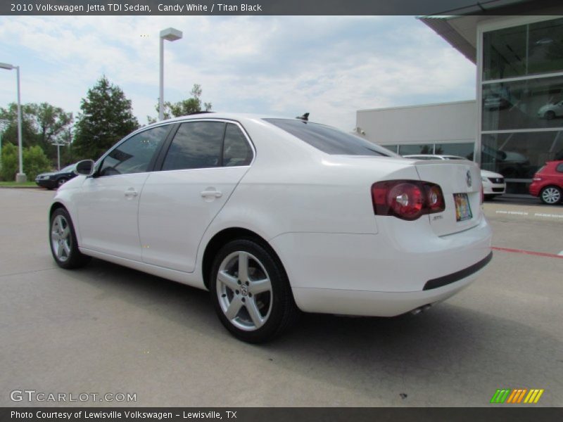Candy White / Titan Black 2010 Volkswagen Jetta TDI Sedan