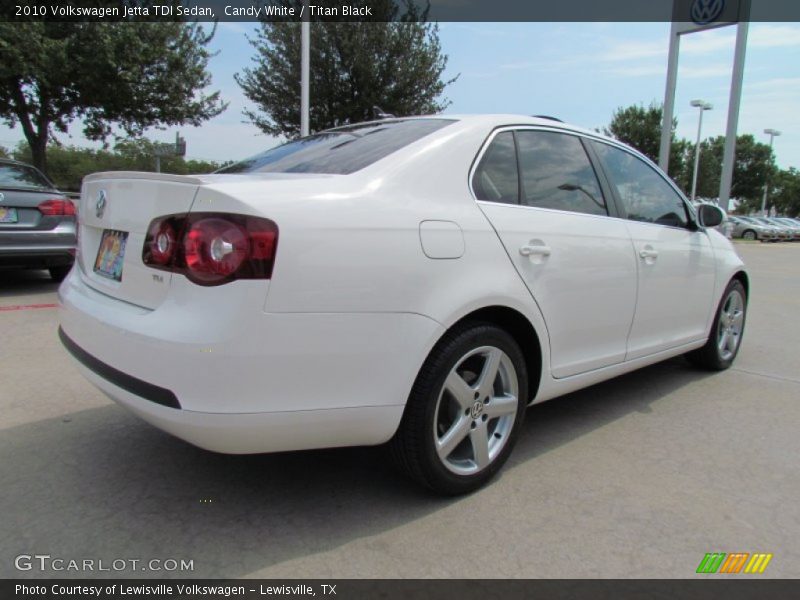 Candy White / Titan Black 2010 Volkswagen Jetta TDI Sedan