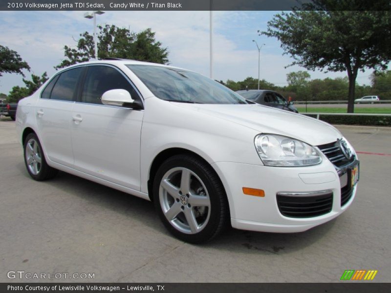 Candy White / Titan Black 2010 Volkswagen Jetta TDI Sedan