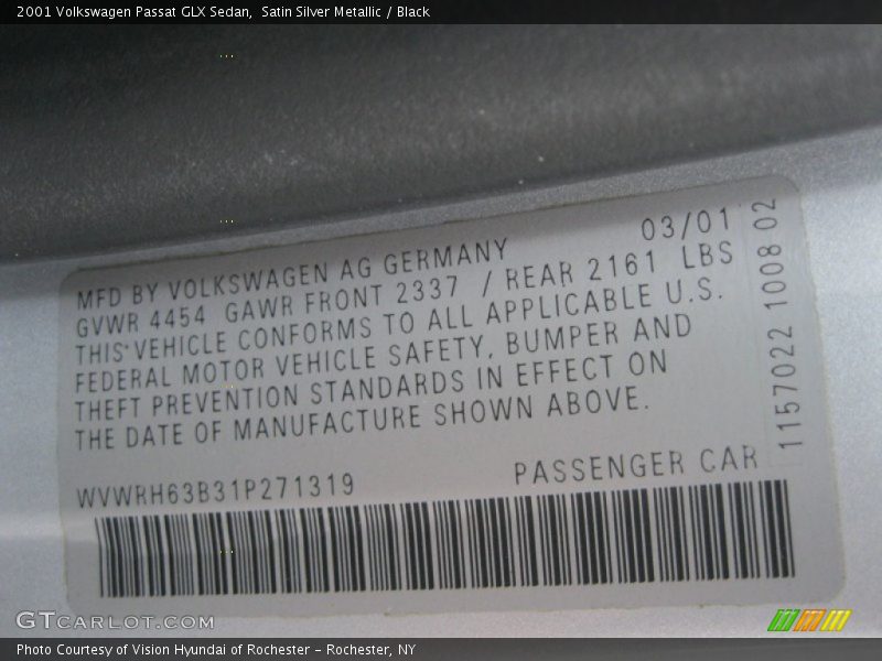 Satin Silver Metallic / Black 2001 Volkswagen Passat GLX Sedan