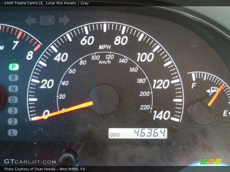 Lunar Mist Metallic / Gray 2005 Toyota Camry LE